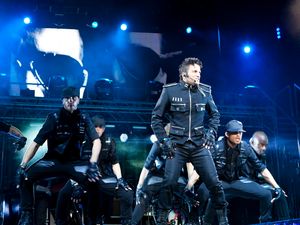 Supporting image for story: Peter Andre talks ahead of anniversary show in Birmingham