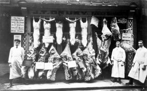 J.T. Drury butcher's in Market Street, Wellington, in 1905, with Joe Drury extreme right.