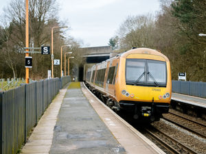 Supporting image for story: Trains between Telford and Shrewsbury forced to run slow by 'defective track'