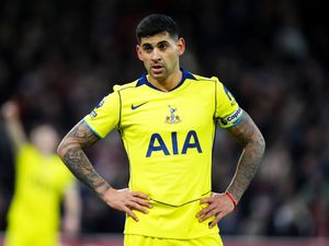 Supporting image for story: Cristian Romero apologises to Tottenham fans as he takes aim at key club figures