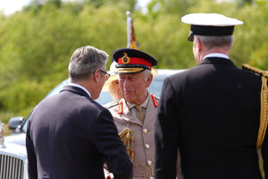 King Charles III is greeted by Prime Minister Sir Keir Starmer (left) ahead of the national Service of Remembrance, hosted by the Royal British Legion in partnership with the Government, to mark the 80th Anniversary of VJ Day at the National Memorial Arboretum in Alrewas, Staffordshire. Picture date: Friday August 15, 2025. PA Photo. Photo credit should read: Joe Giddens/PA Wire 