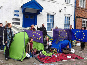 Supporting image for story: Mini-refugee camp demo held against MP Glyn Davies