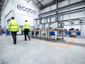 Supporting image for story: Partnership to give used EV batteries a second life