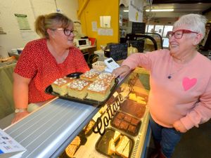 Supporting image for story: Market traders continue to be loyal despite difficult times for retail