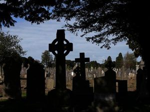 Supporting image for story: UK beaten into 23rd place in longevity league despite increasing lifespan