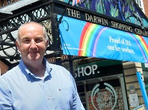 Supporting image for story: Shrewsbury shopping centres announce Christmas opening times