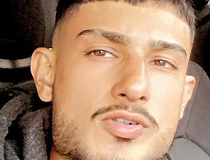 Supporting image for story: DPD worker murder suspect took axe with him 'to chop wood for a chicken barbecue', court told