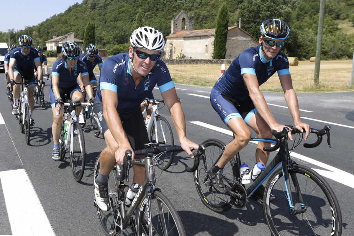 Geoff Thomas to get back in the saddle a year after controversial Lance