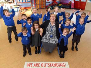 Supporting image for story: Sandwell staff and pupils celebrate outstanding Ofsted report