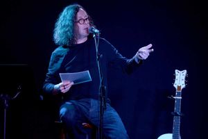 Miles Hunt talking at the event