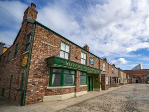 Supporting image for story: Flashback episode of Coronation Street to take viewers back to 2007