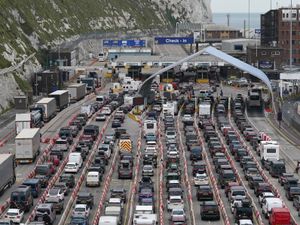 Supporting image for story: Queues of lorries and holidaymakers at Port of Dover