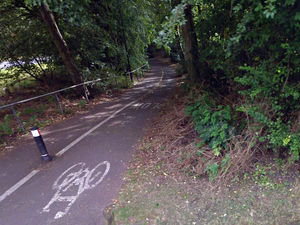 Supporting image for story: Man knocked unconscious in Telford robbery