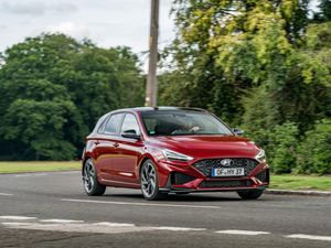 Supporting image for story: New Hyundai i30 priced from £20,695