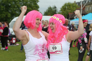Supporting image for story: In pictures: Shrewsbury goes pink for Race for Life
