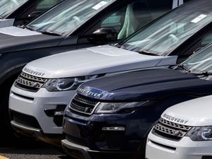 Supporting image for story: Registrations of new cars down by 5% in July, figures suggest