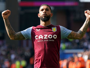 Supporting image for story: Aston Villa 2 Tottenham 1 - Report