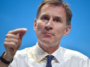 Supporting image for story: Jeremy Hunt says Shropshire maternity findings are 'utterly shocking'