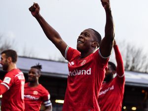 Supporting image for story: FA Cup: Stockport 1 Walsall 2 - Report 