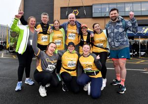 Participants running for Compton Care