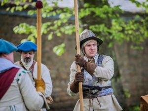 Supporting image for story: Stokesay Castle goes back to the civil war