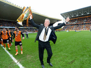 Supporting image for story: Wolves set Premier League promotion target