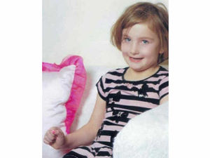 Supporting image for story: Six-year-old girl drowns after falling into Kidderminster canal