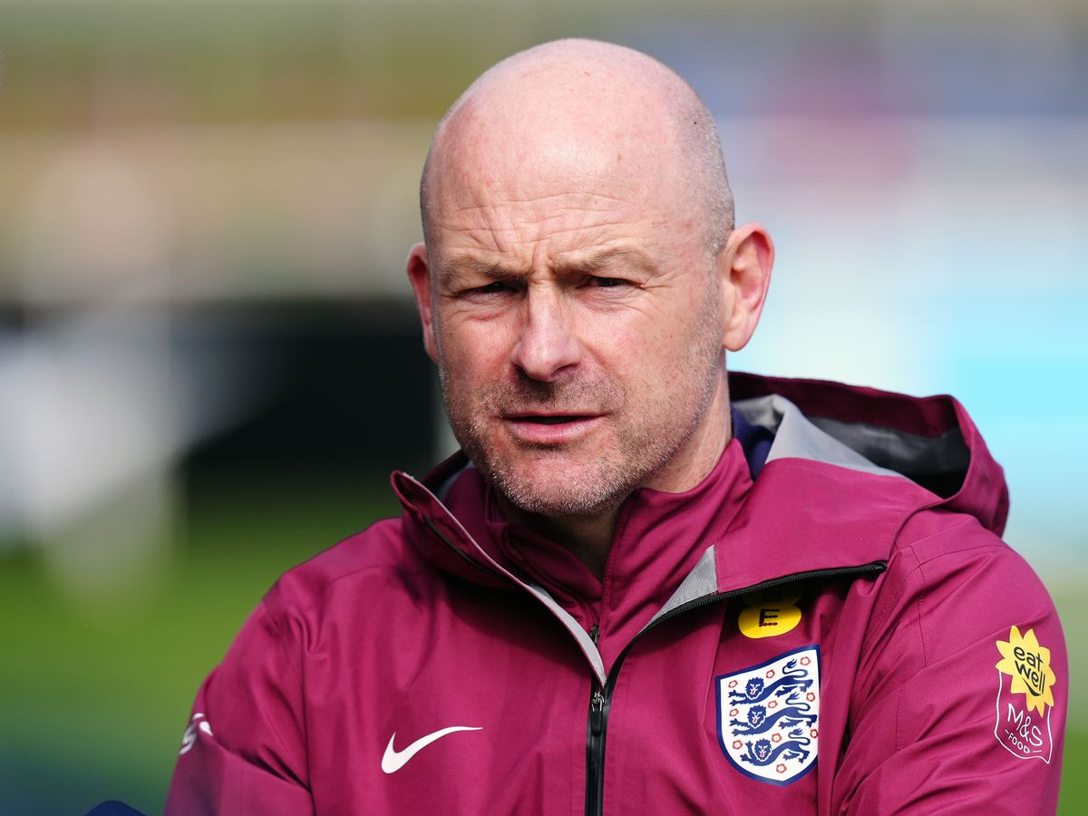 Lee Carsley urges England Under-21s to handle the ‘biggest moments’ in Euros bid