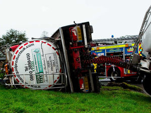 Supporting image for story: Spilled treacle is cleared after Shropshire border lorry crash