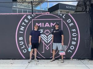 Supporting image for story: Wolves in the USA: Nathan Judah's tour diary - Day 1 