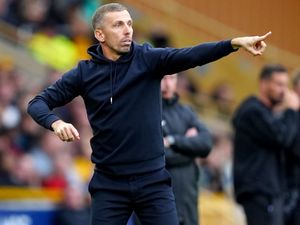 Supporting image for story: Gary O’Neil rues same problems as Wolves exit Carabao Cup at Brighton