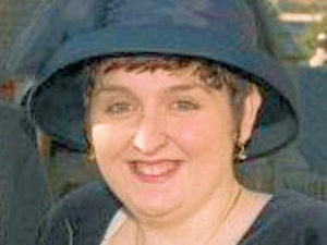 Supporting image for story: Cash plea on 'mugging' was scam by hackers