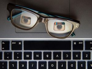 Supporting image for story: Scientists develop algorithms that detect people with depression by simply scanning Instagram photos