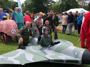 Retired pilot Ian Prior unexpectedly stepped into the driving seat of a Vulcan soapbox at the Wacky Races in Shrewsbury 