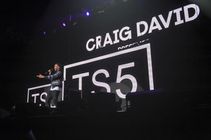 Craig David on stage. Picture: @SnapperSK