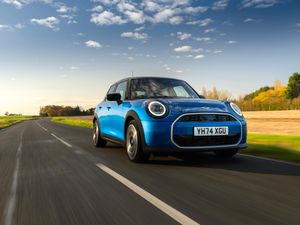 Supporting image for story: UK Drive: The latest Mini now brings the added practicality of an extra two doors
