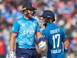 Supporting image for story: Ben Duckett and Joe Root lead England to 304 in must-win second ODI with India