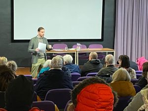 Alex Ballinger MP discussing the bill with residents in Halesowen