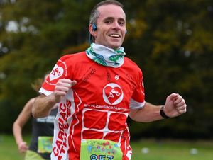 Supporting image for story: Runners who struck up friendship after recovering from cardiac arrests give back to Shropshire cardiology team