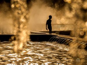 Supporting image for story: Major power outage hits Balkans amid early summer heatwave
