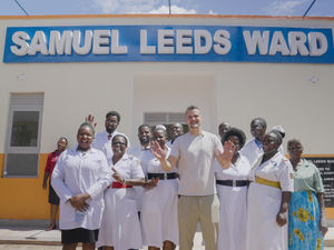 Supporting image for story: Wolverhampton property tycoon opens new ward at Ugandan hospital where on-duty doctor saved his legs