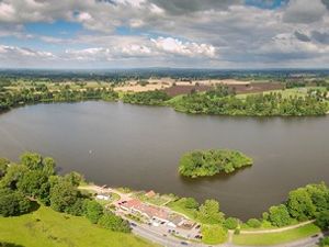 Supporting image for story: Six appeal: Ellesmere's Mere wins Green Flag award again