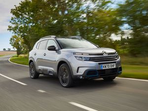 Supporting image for story: First drive: Hybrid power joins the Citroen C5 Aircross range