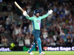 Supporting image for story: Birmingham Phoenix swoop to sign big-hitting South Africa star