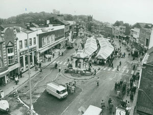 Supporting image for story: Pictures from the past: Dudley High Street and Market Place throughout the years 