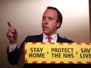 Supporting image for story: NHS 1% pay rise is not a cut, Hancock says