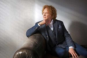 Supporting image for story: Simply Red's Mick Hucknall speaks ahead of Birmingham gig - interview