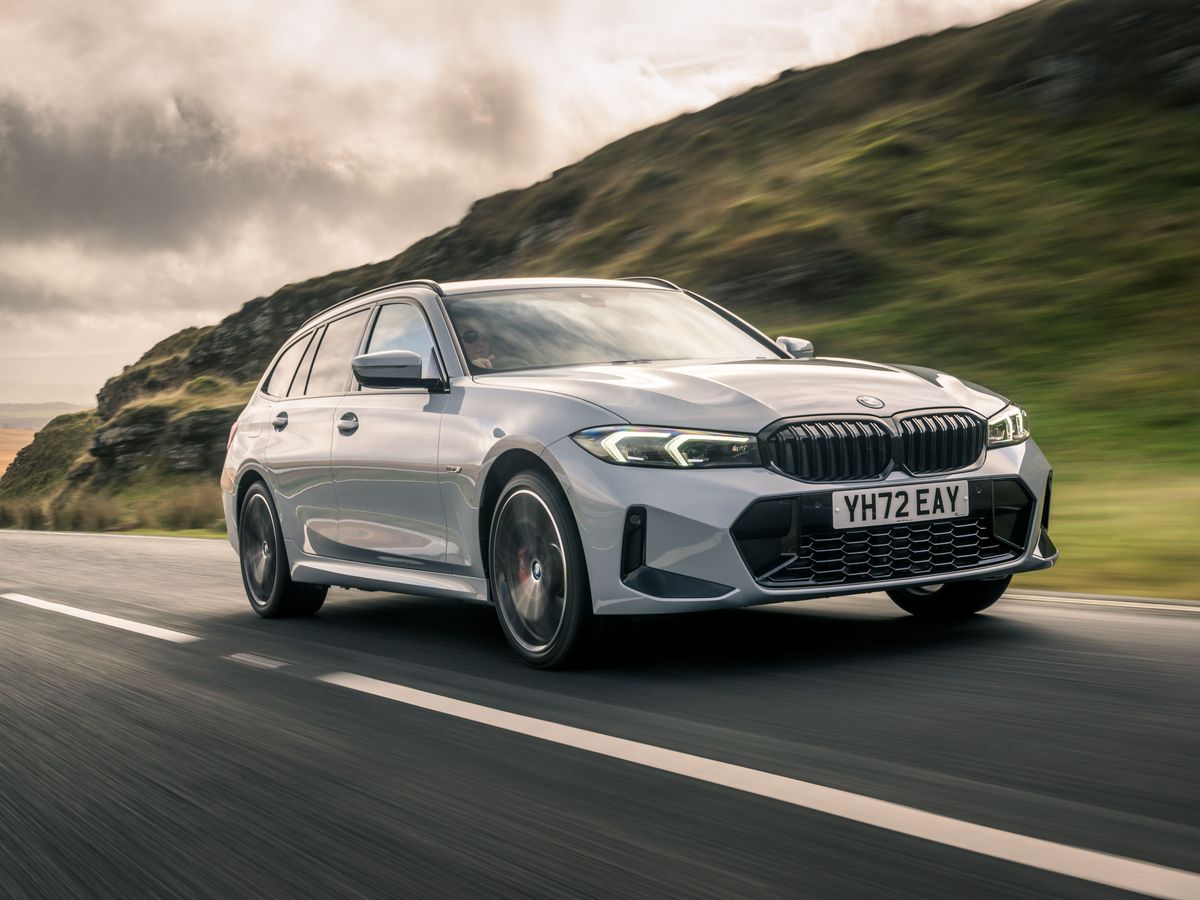 BMW recalls 24,732 UK cars over potential fire risk