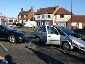Supporting image for story: Drivers escape without injuries in Bloxwich smash