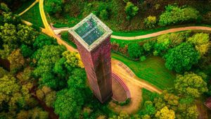 Photo by Richard Groom